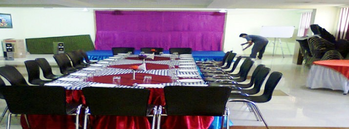 2452/Hotel Silver Oak - Gwalior 03.jpg